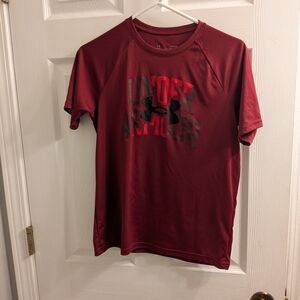 Under Armour Youth Large Burgundy Short Sleeve Tee